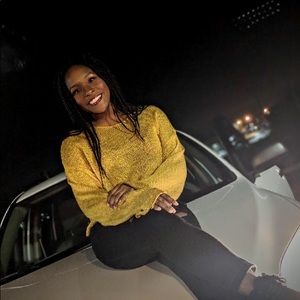 Meet your Posher, Traci